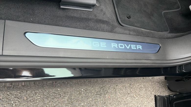 Land Rover Range Rover Evoque 2.0 D200 Edition 5dr Auto Diesel Hatchback